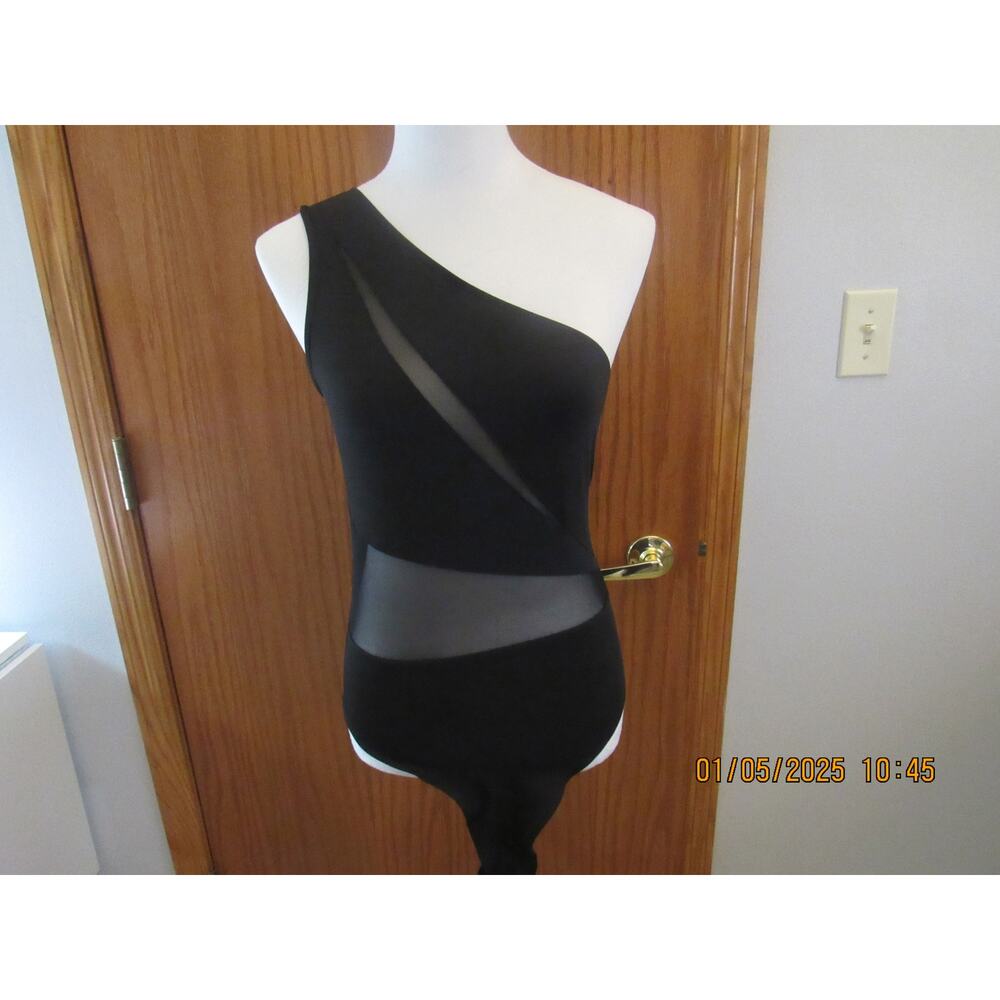 Asymmetrical One-Shoulder Bodysuit – Size Large
